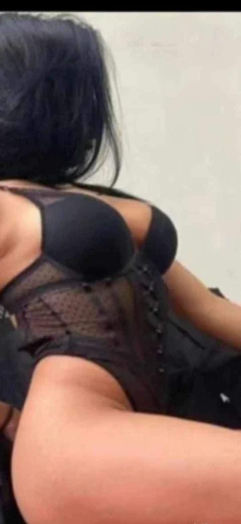 Anunț: Andreea – Experiență Unică în Bacău