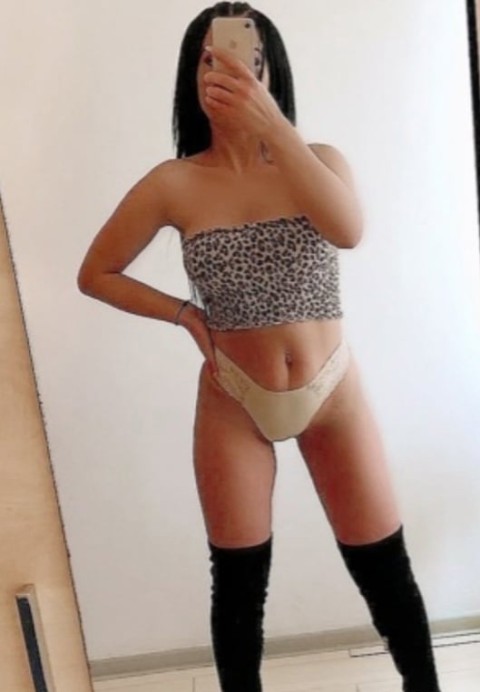 Bianca – Escortă Oral Neprotejat în Mihai Bravu