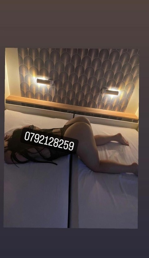Escortă 50 Ani – Experiență și Eleganță în Decebal