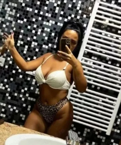 Escortă Chinezoaică în Doamna Ghica