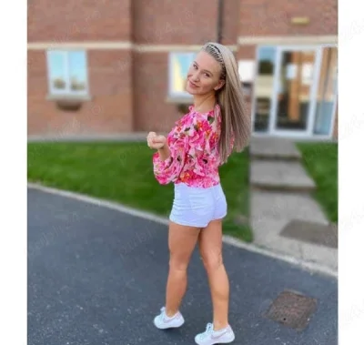 Escortă Ebony în Târgu Jiu – Experiență Unică