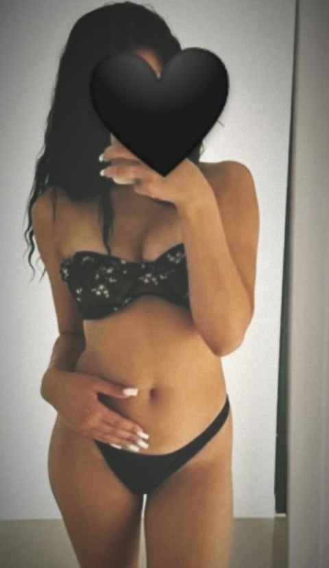 Escortă Milf în Predeal – Experiență și Pasiune