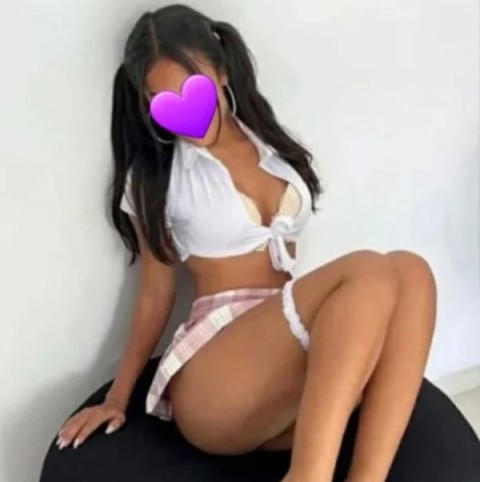 Escortă Începătoare în Militari