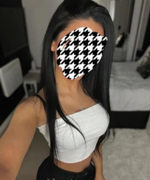 Gia – Escortă Independentă și Elegantă în Cosmopolis