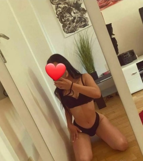 Însoțitoare Călătorie – Roșcată și Pasională