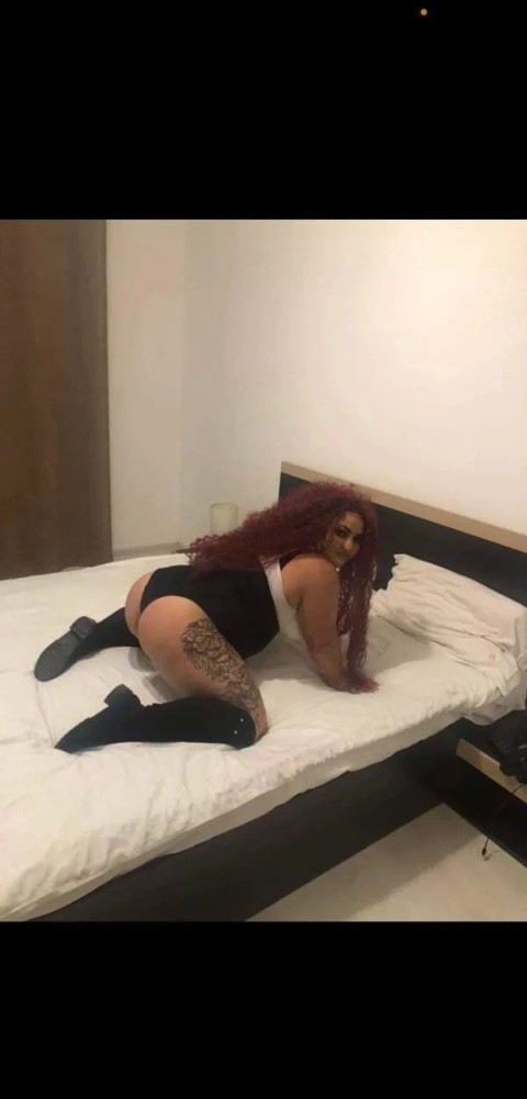 Întâlniri Incitante cu o Escortă Plinuță din Vaslui · București
