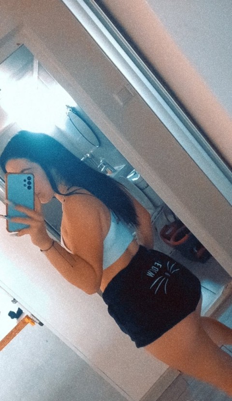 Reală și Atractivă: Beatrice în Năvodari