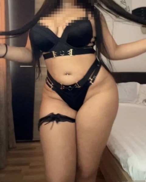 Rusoaică Nouă în Park Lake, Te Aștept Să Ne Cunoaștem