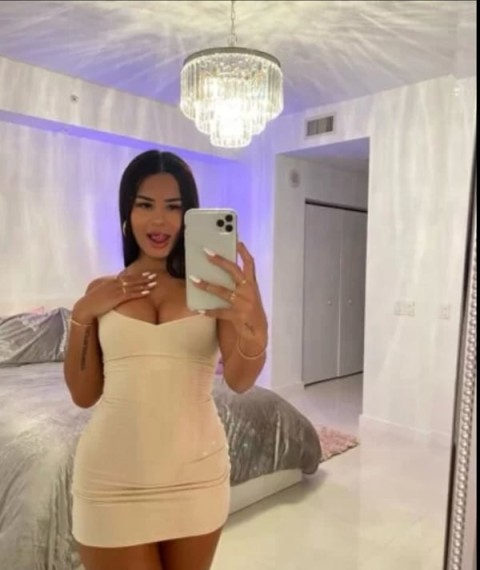 Servicii Profesionale de la o Doamnă Pufoasă în Medgidia